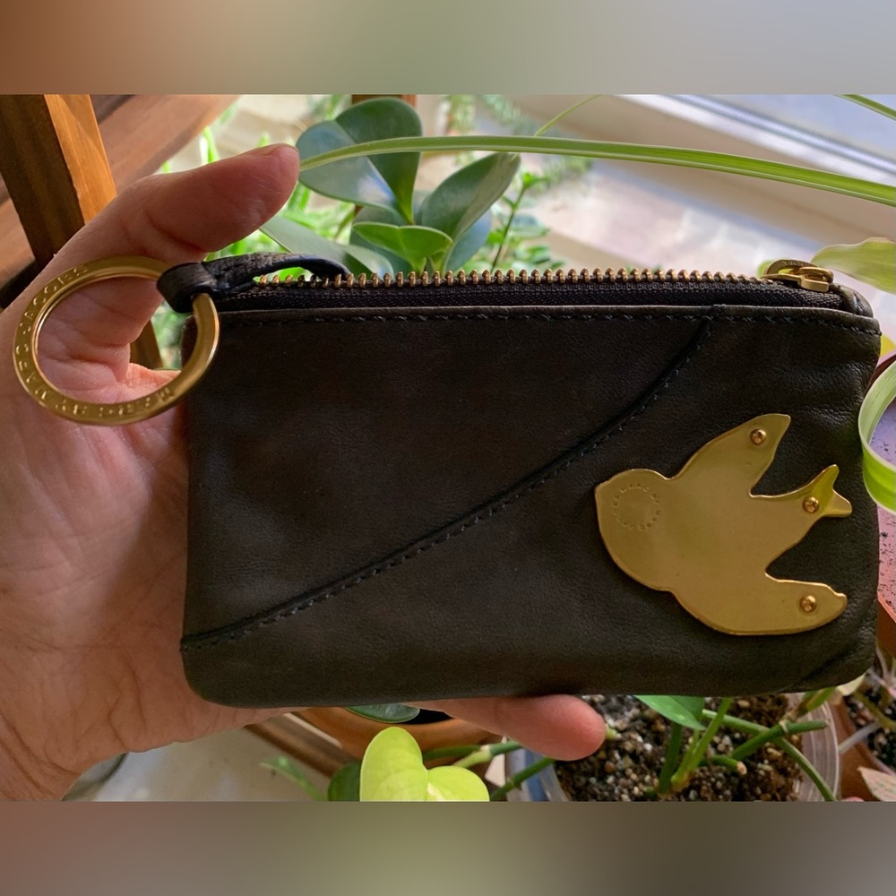 Marc Jacobs Petal to the Metal key pouch - Picture 3 of 6